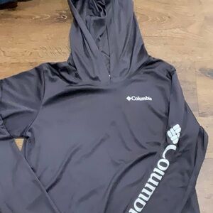 Boys Columbia Hooded Dri Fit Shirt